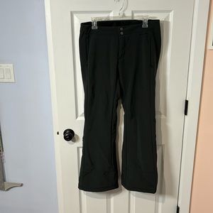 The North Face TNF Apex women’s snow pants. Size Medium